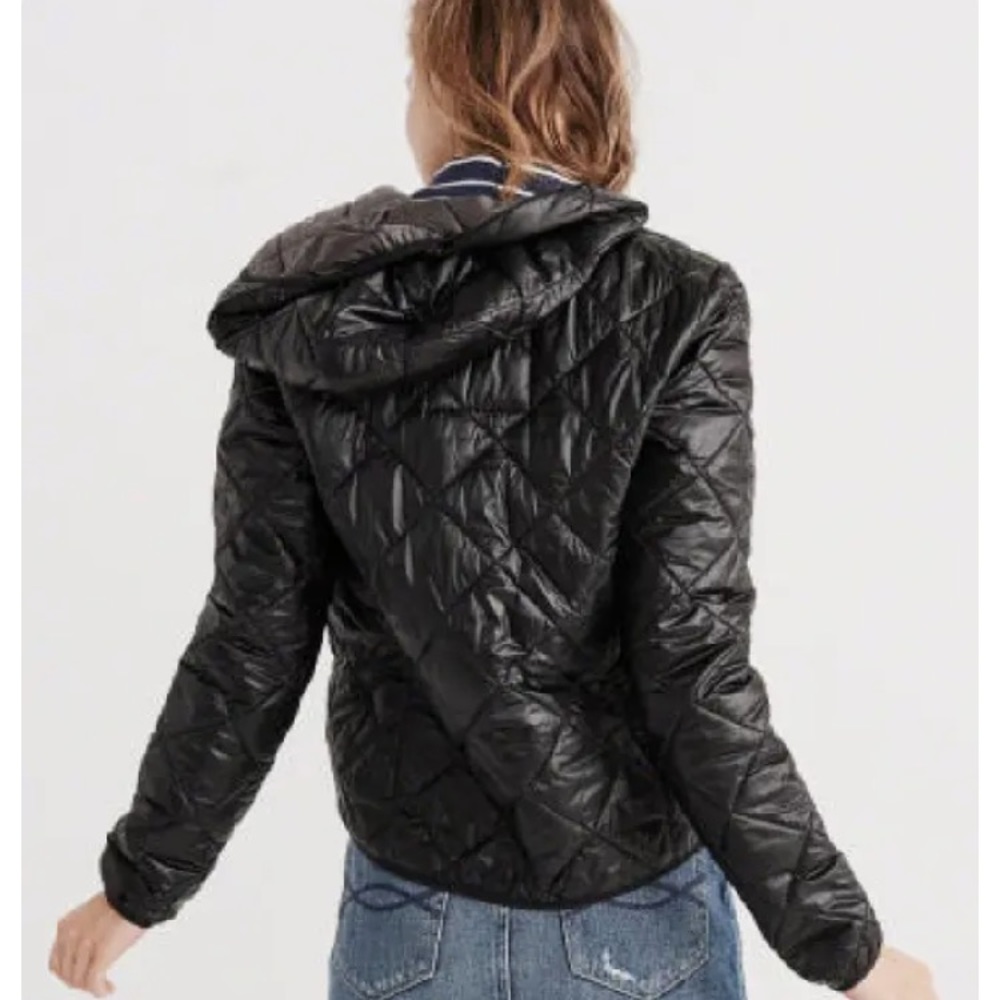 🚨LAST CALL🚨Abercrombie & Fitch Blue Primaloft Lightweight Hooded Puffer Jacket